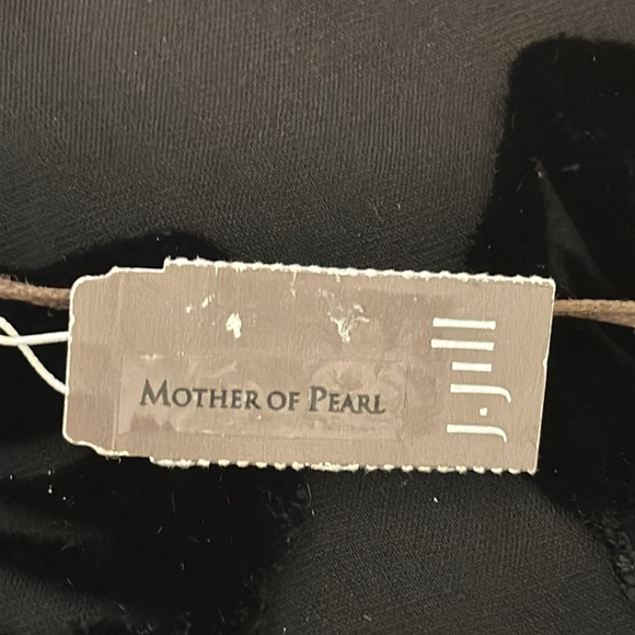 J.Jill Mother of Pearl Wood Beads Necklace Adjustable - Picture 5 of 7